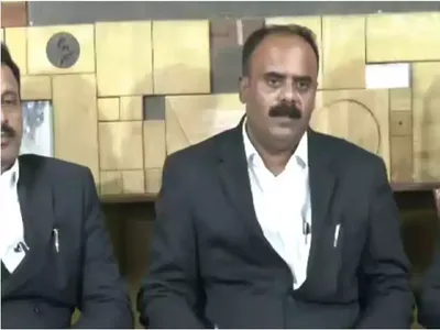 karnataka sex scandal   પ્રજ્વલ રેવન્નાનો અશ્લીલ વીડિયો લીક કરનાર નેતાની જાતીય સતામણીના કેસમાં ધરપકડ